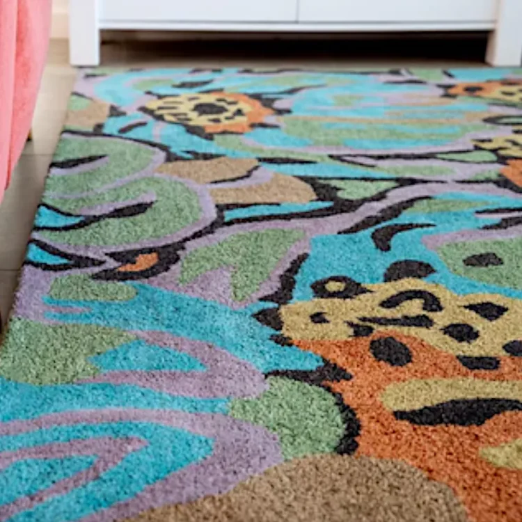 Close up of Harmony rug