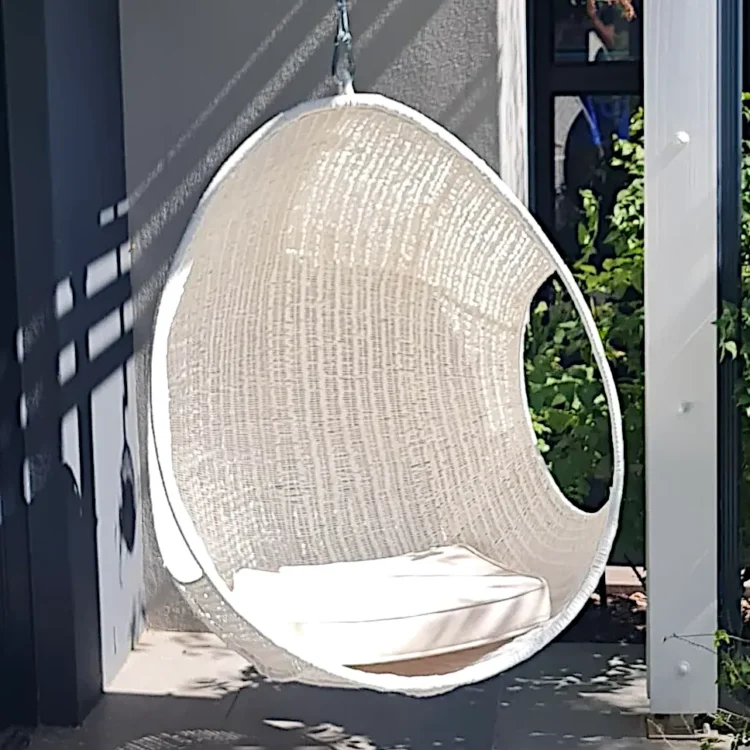 Wicker Hanging Pod Chair