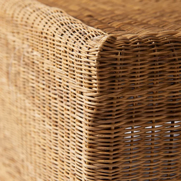 corner wicker pattern
